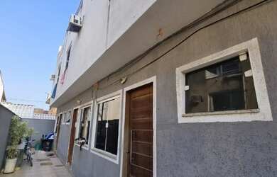 Imagem: ALUGO Casa Triplex - Cond. Hawai