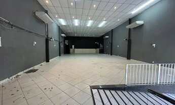 Imagem: Aluga-se Espaço Comercial / Igreja - Estruturado