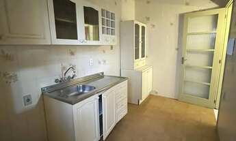 Imagem 5: Desoupado apartamento de 2 dormitórios!