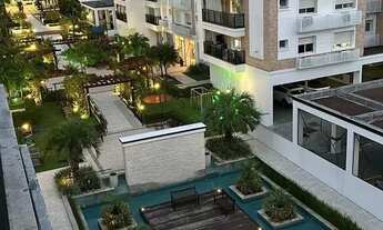 Imagem 4: Apartamento para venda com 3 suítes e 2 vagas de garagem no Abraão - Florianópolis - SC