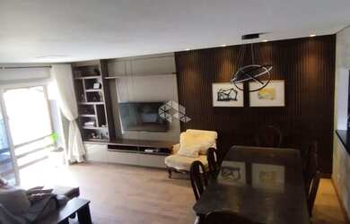 Imagem 7: CASA 4 QUARTOS SENDO 4 SUÍTES -TRINDADE - FLORIANÓPOLIS - SC