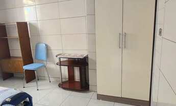 Imagem 2: Quitinete mobiliada para 1 rapaz sozinho no Capão da Imbuia/Direto com proprietário