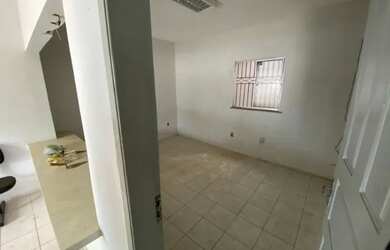 Imagem 2: Isaías Imóveis Aluga Casa Comercial na Cohama - Próximo ao Mateus Supermercados