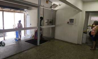 Imagem 6: Apartamento de 2 quartos e dois banheiros. Quadra mar. Meia praia - SC