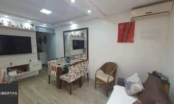 Imagem 7: Casa em Porto Alegre, no bairro Hípica, com 2 dormitório(s), e 2 banheiros, à ve