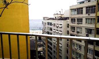 Imagem: Vaga para moças em Copacabana