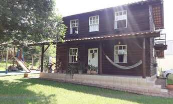 Imagem: Linda chácara escalvados navegantes