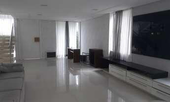 Imagem 6: Casa de condomínio para aluguel e venda tem 350 metros quadrados com 5 quartos