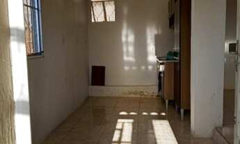 Imagem 5: Casa Pequena Casa com 1 dormitório