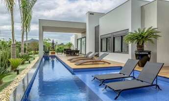 Imagem: CAMBORIú - Casa de Condomínio - Centro