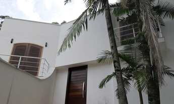 Imagem 2: Sobrado para venda tem 440 metros quadrados com 3 quartos em Jardim Marajoara - São Paulo