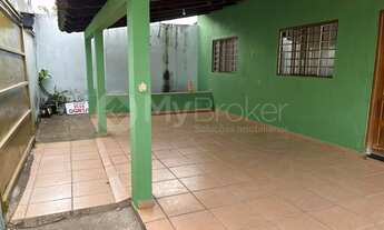 Imagem 3: Casa com 3 quartos - Bairro Vila Abajá em Goiânia