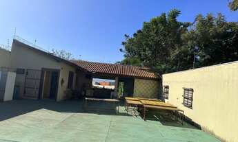 Imagem: Espaço com Sala Varanda e Piscina