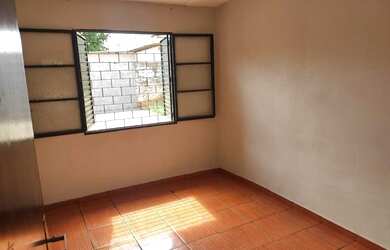 Imagem 7: Casa para Venda em Presidente Prudente, CECAP, 2 dormitórios, 1 banheiro, 1 vaga