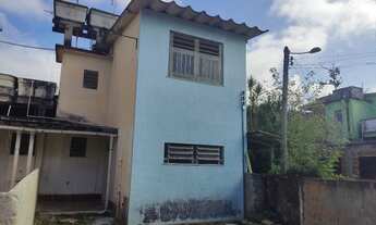 Imagem 6: Casa no centro de muriqui