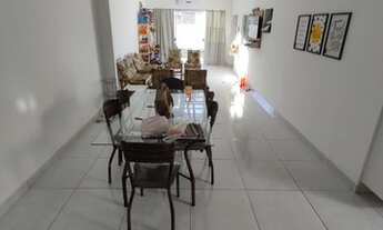 Imagem 6: Casa em Condomínio com 3 Suítes, Reformada