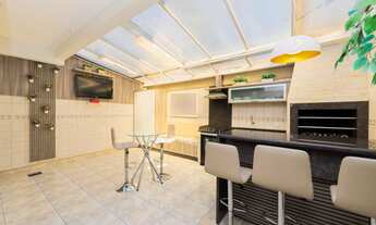 Imagem: Sobrado com 4 dormitórios à venda, 239