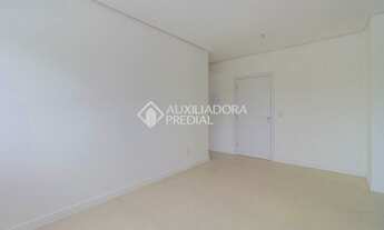 Imagem 2: PORTO ALEGRE - Apartamento Padrão - Santo Antônio