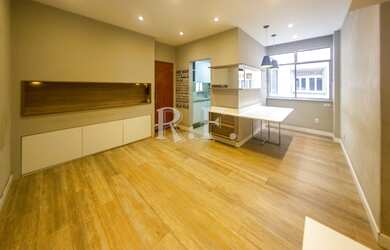 Imagem 4: Apartamento para venda possui 52 metros quadrados com 2 quartos em Grajaú - Rio de Janeiro