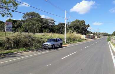 Imagem 3: Terreno no bairro Chácaras São Pedro