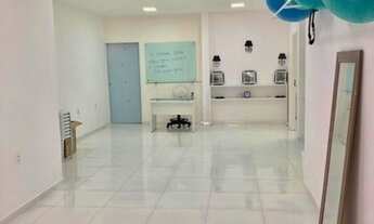 Imagem 2: Sala Comercial em Jaguaribe - Perto do Hospital e Maternidade Candida Vargas