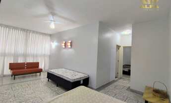 Imagem 4: Apartamento na quadra mar da Praia das Pitangueiras com 2 dormitórios mais dependência Gua