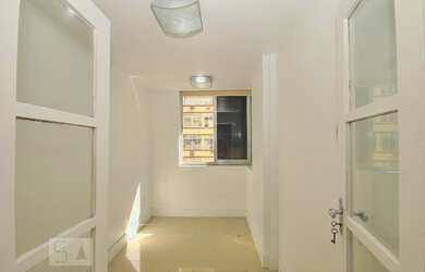 Imagem 2: Apartamento para Aluguel - Copacabana, 2 Quartos, 58 m2