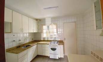 Imagem 4: Com academia, playground, salão de jogos, brinquedoteca, salão de festas e quadra poliespo