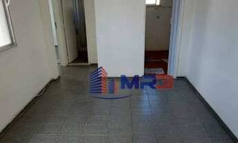 Imagem 2: Apartamento com 1 quarto para alugar, 50 m² por R$ 750 - Tanque - Rio de Janeiro/RJ