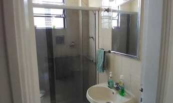 Imagem 6: Apartamento 1º andar, Sala, 2 dormitórios,1 wc Social, Coz. A. de Serv. uma Vaga de Garage