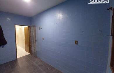 Imagem 3: Casa com 3 dormitórios para alugar, 219 m² por R$ 2.400,00/mês - Centro - Pelotas/RS