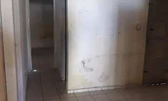 Imagem 5: Vende-se casa com 3 quartos, 2 banheiros sendo 1 suíte