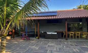 Imagem 3: 4 suites no Condomínio Vale do Ouro