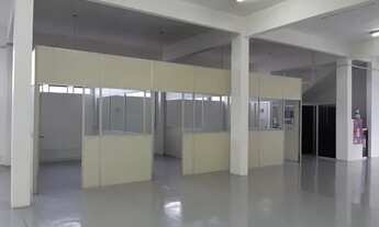 Imagem 3: Alugo este Galpão de 360 m² no Centro