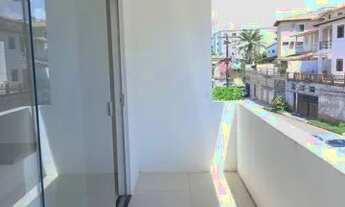 Imagem 5: Alugo - Apartamento 1/ 4 em Piatã, varanda, sala, cozinha americana com área de serviço