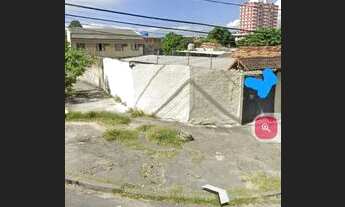 Imagem 4: Vendo ou Alugo. Terreno 432 m. com 27 vagas de carro cobertas com um Casa