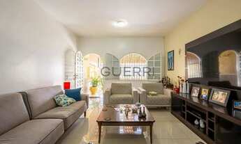 Imagem 2: SHCGN 708 Bloco G Asa Norte Casa 3 Quartos 1 Suíte 2 Vagas 159,75m² Ac Financ