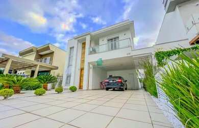 Imagem 5: Casa Espatcular 3 Suítes em Condomínio Fechado Costa Nova