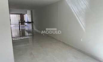 Imagem 4: CASA RESIDENCIAL à venda, 3 quartos, 1 suíte, 6 vagas, BOSQUE DOS BURITIS - Uberlândia/MG