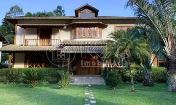 Imagem: Casa de condomínio para venda tem 985 metros