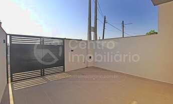 Imagem 6: CASA à venda com piscina e 2 quartos em Itanhaém, no bairro Tupy