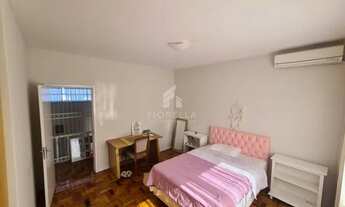 Imagem 7: Casa com 3 dormitórios, sendo 1 suíte, no bairro Coqueiros, em Florianópolis/SC