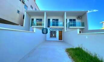 Imagem: CR/ Sobrado recém construído com 03 dormitórios