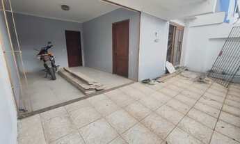 Imagem 2: Linda Casa na Imbetiba c/ 4qts, send 1suíte, 3brs, 1vg, amrs plnjds, vrnd
