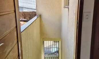 Imagem 4: Vendo lindo Primeiro Andar no bairro das quintas(Parte térreo está alugada