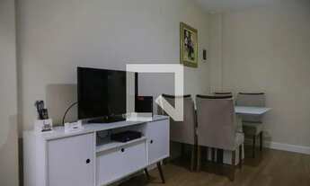 Imagem 4: Apartamento para Aluguel - Ponta da Praia, 1 Quarto, 43 m2