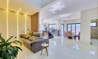 Imagem 4: Mansão no Vivva com 4 Dormitórios + Piscina, Área Gourmet e Acabamento Fino