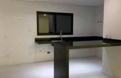 Imagem 7: Sobrado para venda possui 300 metros quadrados com 3 quartos