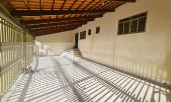 Imagem 3: Casa para Locação em Goiânia, Setor Faiçalville, 3 dormitórios, 2 suítes, 3 banheiros, 2 v