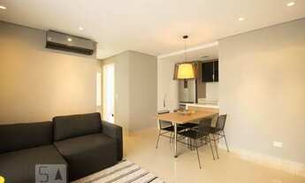 Imagem 2: Apartamento para Aluguel - Bigorrilho, 2 Quartos, 69 m2